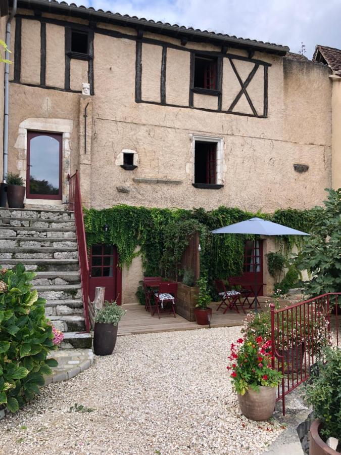Maison Lapopie Chambres Et Gite Сен-Сирк-Лапопи Екстериор снимка